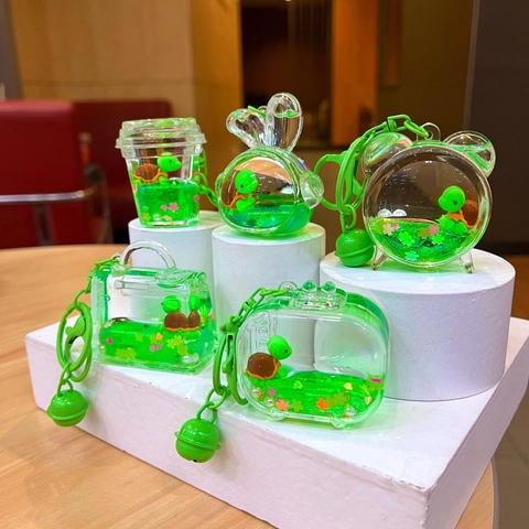 Simpatico Portachiavi a Forma di Tartaruga Verde con Sabbie Mobili Liquide in Acrilico con Ciondolo a Campanellino