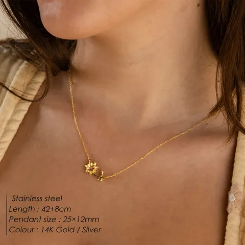Elegante Collana Con Ciondolo a Forma di Rosa in Acciaio Inossidabile 316L Con Pietra Natales Per Donna Placcata Oro Argento Gioielli Minimalisti Regalo Madre Figlia