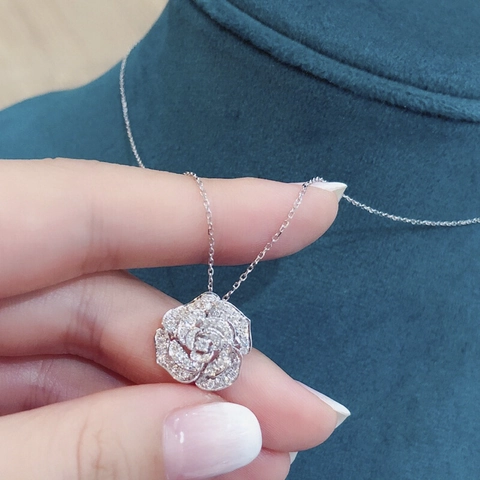 Collana Con Ciondolo Fiore Di Camelia Rame Full Pavé Zirconia Cubica Vintage Francese Elegante Gioielli Da Donna