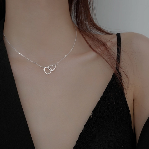 Interlocking Hearts Pendant Necklace Copper Minimalist Elegant Jewelry Adjustable Clavicle Chain For Women