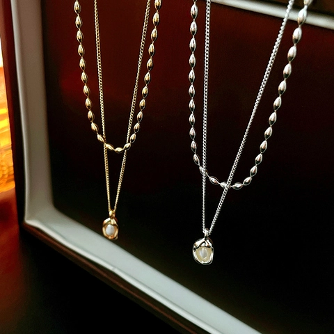 Collar De Doble Capa Retro Francés De Cobre Con Colgante De Perla Artificial Plisada Irregular Joyería Elegante Para Mujer