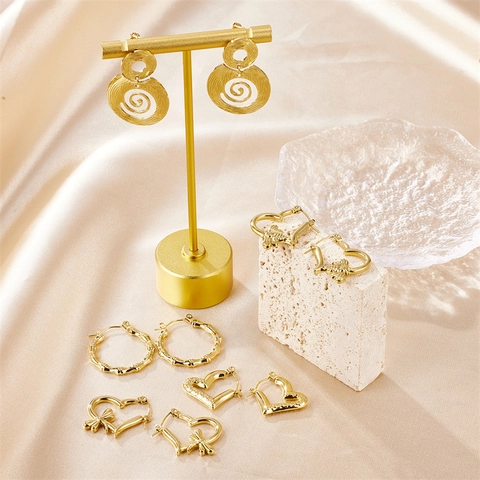 Mode Edelstahl Gold Ohrringe Geometrische Herz Libelle Biene Bambus Creolen Für Damen Minimalistischer Schmuck Geschenk