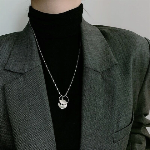 Minimalist Geometric Round Disc Pendant Necklace Alloy Titanium Steel Hip Hop Streetwear Style For Men Women Silver Color