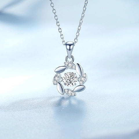 Elegant Wheat Ear Dancing Stone Necklace In 925 Sterling Silver With Moissanite Cubic Zirconia Jewelry For Women