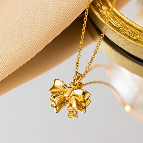 Squisita Collana con Pendente a Fiocco per Donna in Acciaio al Titanio Placcato Oro Argento Dolce Elegante Catena da Clavicola