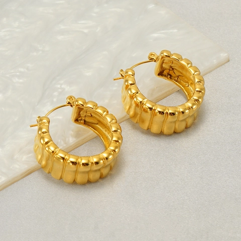Stainless Steel Hoop Earrings 18K Gold Plated Chunky Wavy Ridged Texture U-Shape Geometric Fashion Jewelry For Women