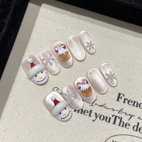 Handmade Press On Nails Christmas 3D Snowman Snowflake Champagne Artificial Pearl Lustre Short Oval Winter Festive Gift For Women