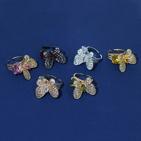 Luxury Zirconia Butterfly Open Ring For Women Copper Adjustable Finger Ring Elegant Niche Design Fashion Jewelry Gift
