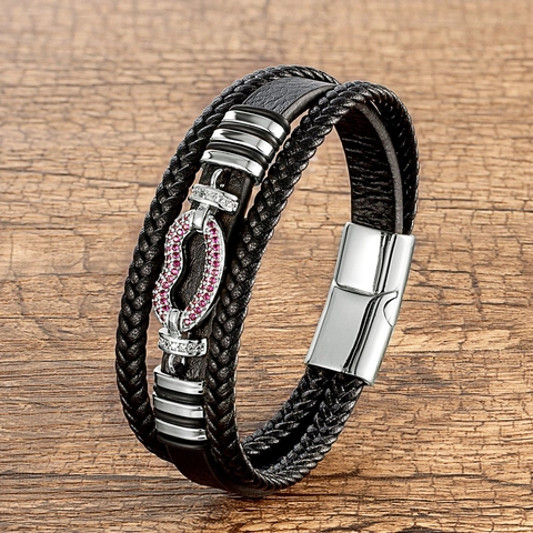 Men Bracelet Multilayer Braided Leather Stainless Steel Magnetic Clasp Rhinestone Horseshoe Charm Vintage Punk Style