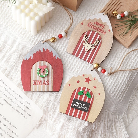 Decorazioni Natalizie Da Appendere Casetta In Legno Con Renna Stella Scritte XMAS Corda Di Canapa Perline E Campanellino