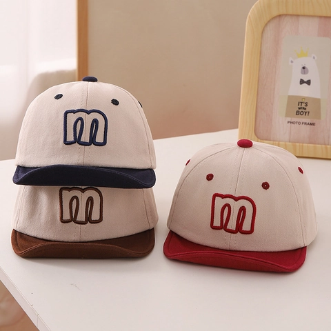 Gorra De Béisbol Para Bebé Mezcla De Algodón Ala Suave Bordado Letra M Bloque De Color Sombrero Al Aire Libre Para Niños Niñas