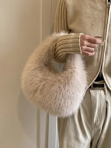 Faux Fur Handbag Women Soft Plush Shoulder Bag Synthetic Leather Lining Chic Winter Warm Tote Minimalist Underarm Bag