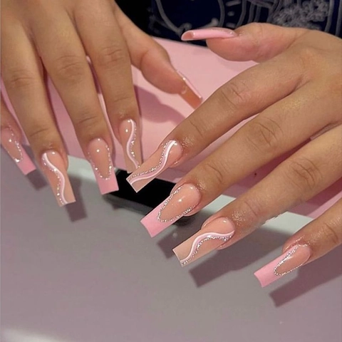 Uñas Postizas Press On Coffin Largas Rosa Francés Líneas Blancas Brillo Plateado Diamantes Imitación Mujeres