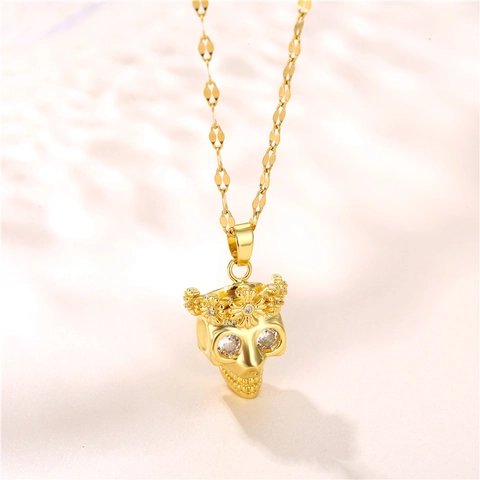 Skull Pendant Necklace Hip Hop Style 18K Gold Plated Copper And Titanium Steel Chain With Zircon Inlay Jewelry