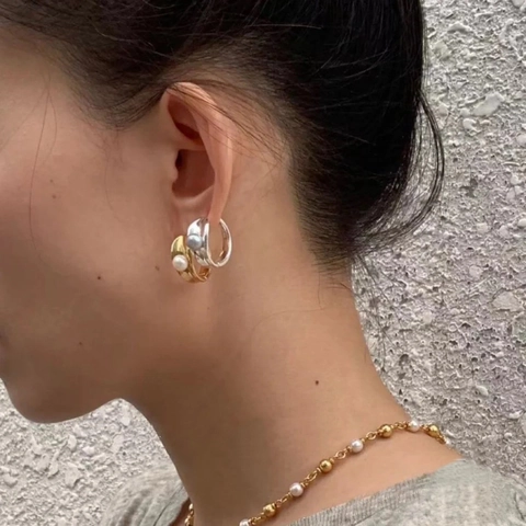 Eleganti Orecchini a Clip in Ottone con Perla Artificiale Rotonda per Donna Gioielli Geometrici Placcati in Oro e Platino