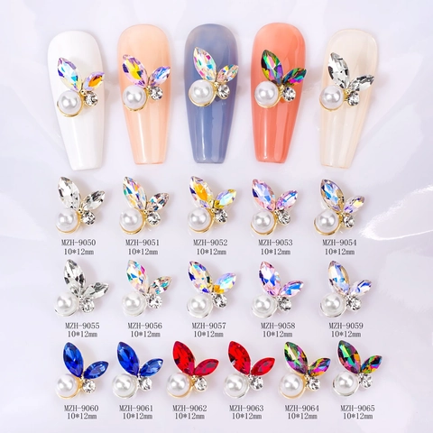 Encantos De Arte De Uñas De Mariposa 3D Aleación Rhinestone Perla Artificial De Imitación Aurora Hada Lujo Decoraciones