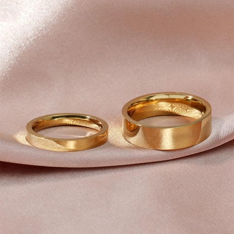 Minimalist Mirror Polished Ring Titanium Stainless Steel Gold Plated Flat Band Unisex Jewelry Fashion Accessory