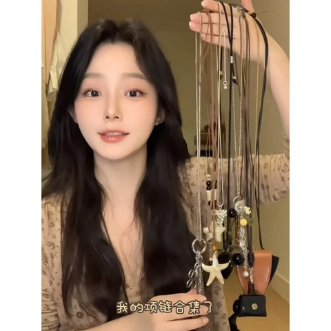 Collier Long Pendentif Bohème Rétro Cordon En Cuir Alliage Étoile De Mer Plume Charmes Style Ethnique Pour Femmes
