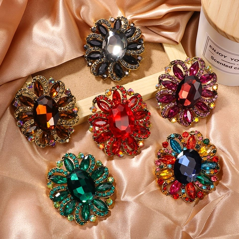 Vintage Baroque Flower Brooch Pendant Alloy Crystal Rhinestone Court Style For Women Clothing Decoration