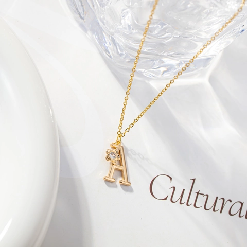Initialen Letter Hanger Ketting Titanium Staal Verguld Sleutelbeen Ketting Met Zirkoon Bloem Voor Vrouwen
