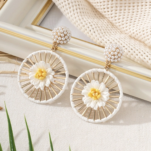 Orecchini a Goccia in Raffia Fatti a Mano in Stile Bohémien Con Perle Artificiali e Perno in Acciaio Inossidabile per Donna