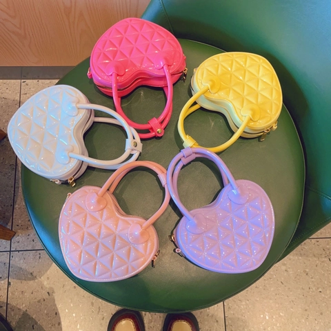 Heart Shaped PVC Jelly Handbag Quilted Crossbody Bag With Chain Strap Sweet Macaron Color For Women Fashion Mini Purse