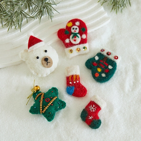 Handmade Wool Felt Christmas Tree Ornaments Gingerbread Man Candy Cane Socks Reindeer Holiday Hanging DIY Decor Pendants
