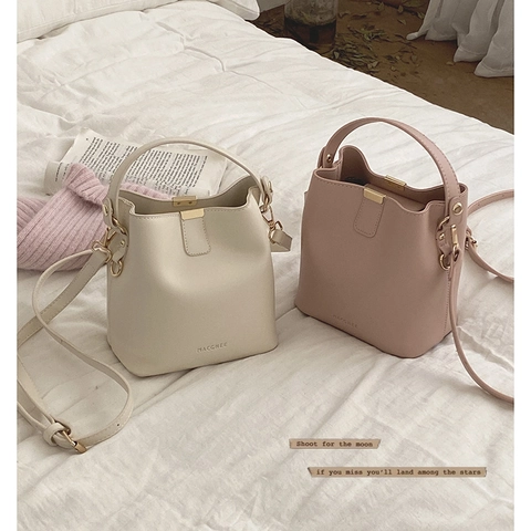 Sac Seau Femme Similicuir PU Coréen Simple Mode Polyvalent Sac À Main Avec Poignée Et Bandoulière Réglable Dorure