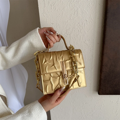 Women Shoulder Bag Textured PU Leather Crossbody Handbag With Gold Chain Strap And Metal Lock Top Handle Fashionable