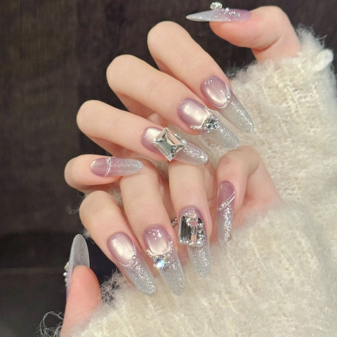 Unghie Finte a Pressione Fatte a Mano Viola Occhio di Gatto Gradiente Con Strass Perla Artificiale Lussuose Lunghe Ovali Stiletto Donna