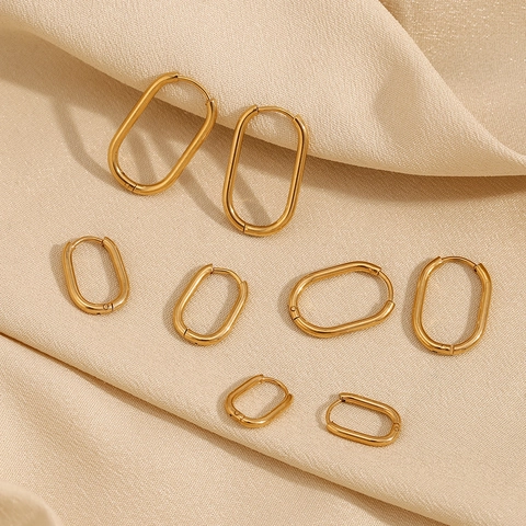 Orecchini A Cerchio A Forma Di U Minimalisti Acciaio Inossidabile Placcato Oro 18K Geometrico Chic Per Donne