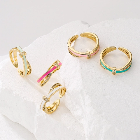 Anello Aperto Regolabile Rame Placcato Oro 18K Smalto Colorato Croce Geometrica Zirconia Gioielli Minimalisti Per Donna
