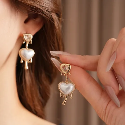 Heart Artificial Pearl Drop Earrings With Silver Earring Post Zircon Liquid Metal Melting Design Vintage Style For Women