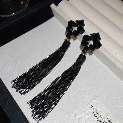 Orecchini Pendenti Lunghi Con Nappa Di Strass Neri Geometrici Con Perno In Argento Stile Gotico Vintage Per Donna
