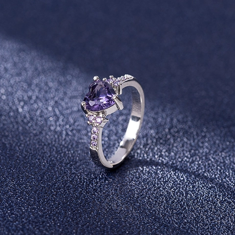 Heart Shaped Purple Cubic Zirconia Ring Copper White Gold Plated Elegant Jewelry For Women Fashion Accessory