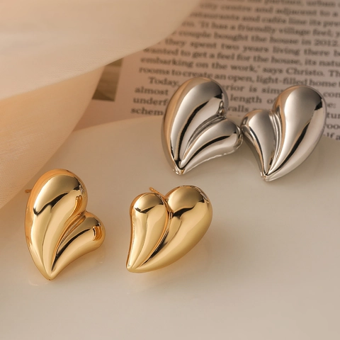 Orecchini a Lobo a Cuore in Rame Minimalisti per Donna Placcati Oro Argento Forma a Cuore Solido Piccoli Gioielli di Moda Regalo