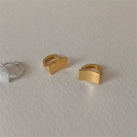 Pendientes De Botón Rectangulares Curvos Cepillados Minimalistas Con Poste De Plata De Ley 925 Estilo Coreano