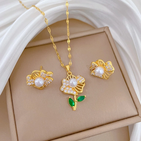 Elegante Collana E Orecchini A Bottone Fiore Cavo Acciaio Inossidabile Rame Micro Intarsiato Zircone Perla Artificial Foglia Verde