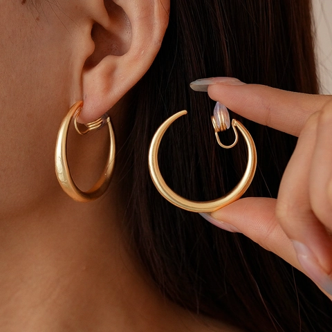 Geometric Hoop Clip On Earrings Alloy C Shaped Non Pierced Minimalist Fashion Jewelry For Women