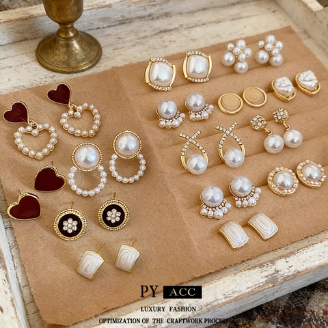 Vintage Artificial Pearl Rhinestone Fish Tail Earrings With Silver Earring Post Palace Style Exquisite Jewelry For Women