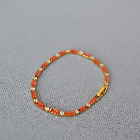 Bracciale In Zircone Colorato Ottone Placcato Oro Taglio Rettangolare Bracciale Tennis Lusso Minimalista Gioielli Eleganti Donna