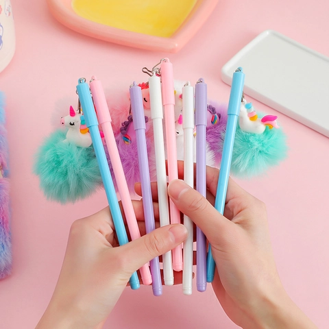 Penna Gel Unicorno Cartone Animato Carino Cancelleria Estetica Con Pompon In Peluche E Ciondolo In Gomma Morbida Per Studenti
