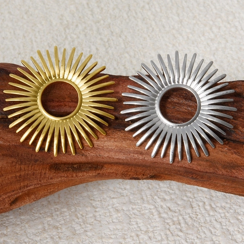Sunray Stud Earrings For Women 304 Stainless Steel Starburst Geometric Punk Style Trendy Minimalist Sun Flower Jewelry
