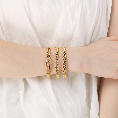 Stainless Steel Bangle 18K Gold Plated Zircon Geometric Irregular Fashion Open Cuff Bracelet Jewelry For Women Elegant