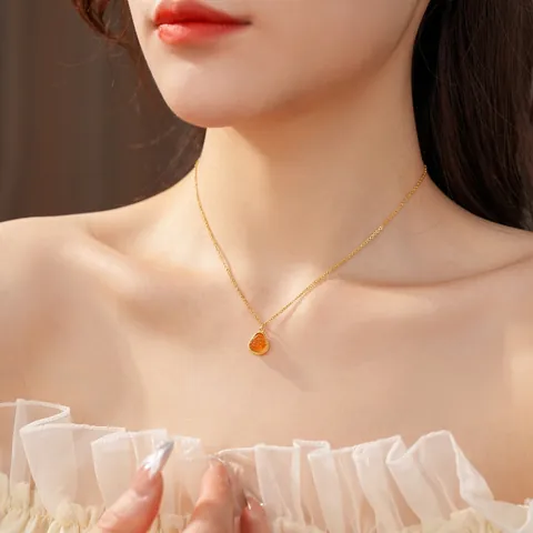 Collier Pendentif Bouddha Cuivre Plaqué Or Véritable Résine Ambre Chaîne Clavicule Vintage Style Chinois Luxe Bijoux Femmes