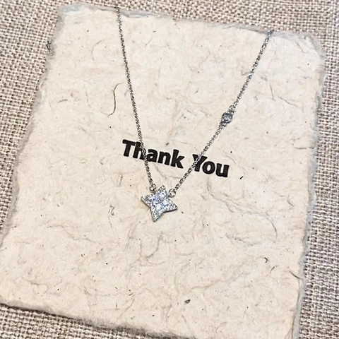 Collier Pendentif Étoile À Quatre Pointes Zircon Brillant Chaîne De Clavicule En Cuivre Pour Femmes Bijoux Élégants