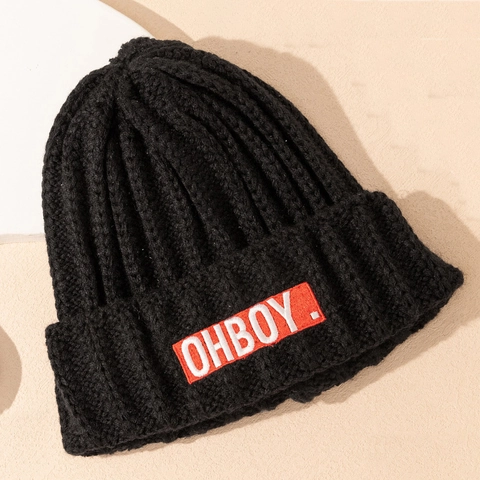 Berretto In Maglia Per Uomo E Donna Cappello Invernale Caldo A Coste Grosse Con Patch Ricamata Con Lettere Stile Streetwear Nero