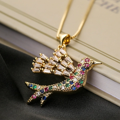 Specht Vogel Anhänger Halskette Kupfer 18K Vergoldet Bunte Zirkonia Mode Tier Schmuck Für Frauen