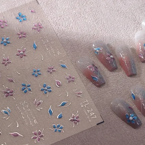 3D Reliëf Nagelstickers Florale Blauw Roze Bloemen Met Zilveren Randen Kunstparels Zelfklevend Ins Style Manicure