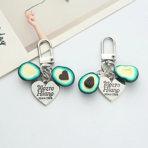 Llavero De Aguacate Aleación De Zinc Resina Colgante De Corazón Lindo Bolso De Frutas Accesorio Para Mujeres Niñas